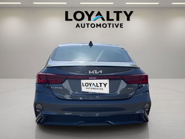 Used 2023 Kia Forte GT-Line w/ GT-Line Premium Package image 4