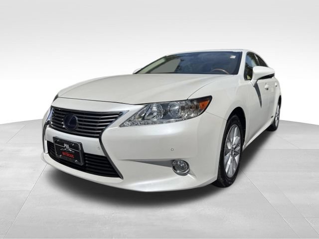 Used 2013 Lexus ES 300h w/ Luxury Pkg FWD image 1