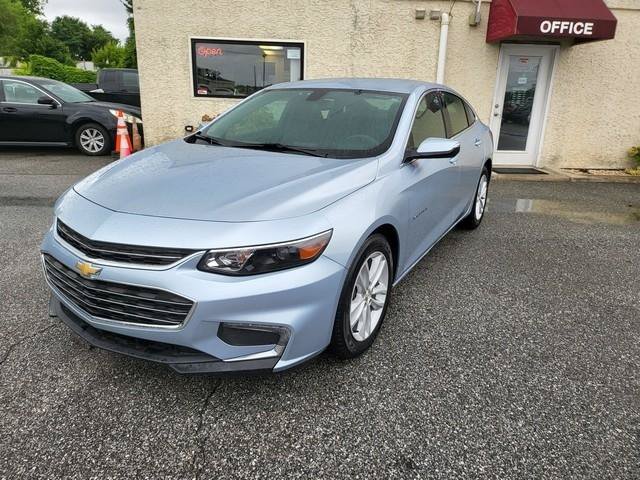 Used 2018 Chevrolet Malibu LT FWD image 3
