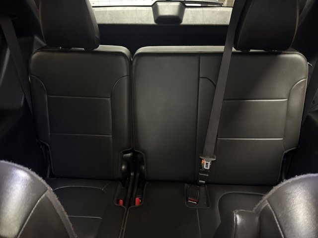 Used 2021 Chevrolet Traverse RS w/ LPO, Floor Liner Package image 17