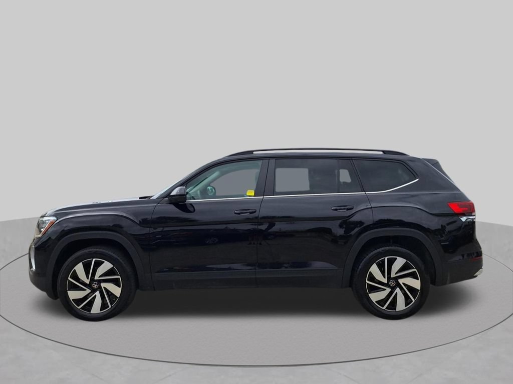 Used 2025 Volkswagen Atlas SE FWD image 6