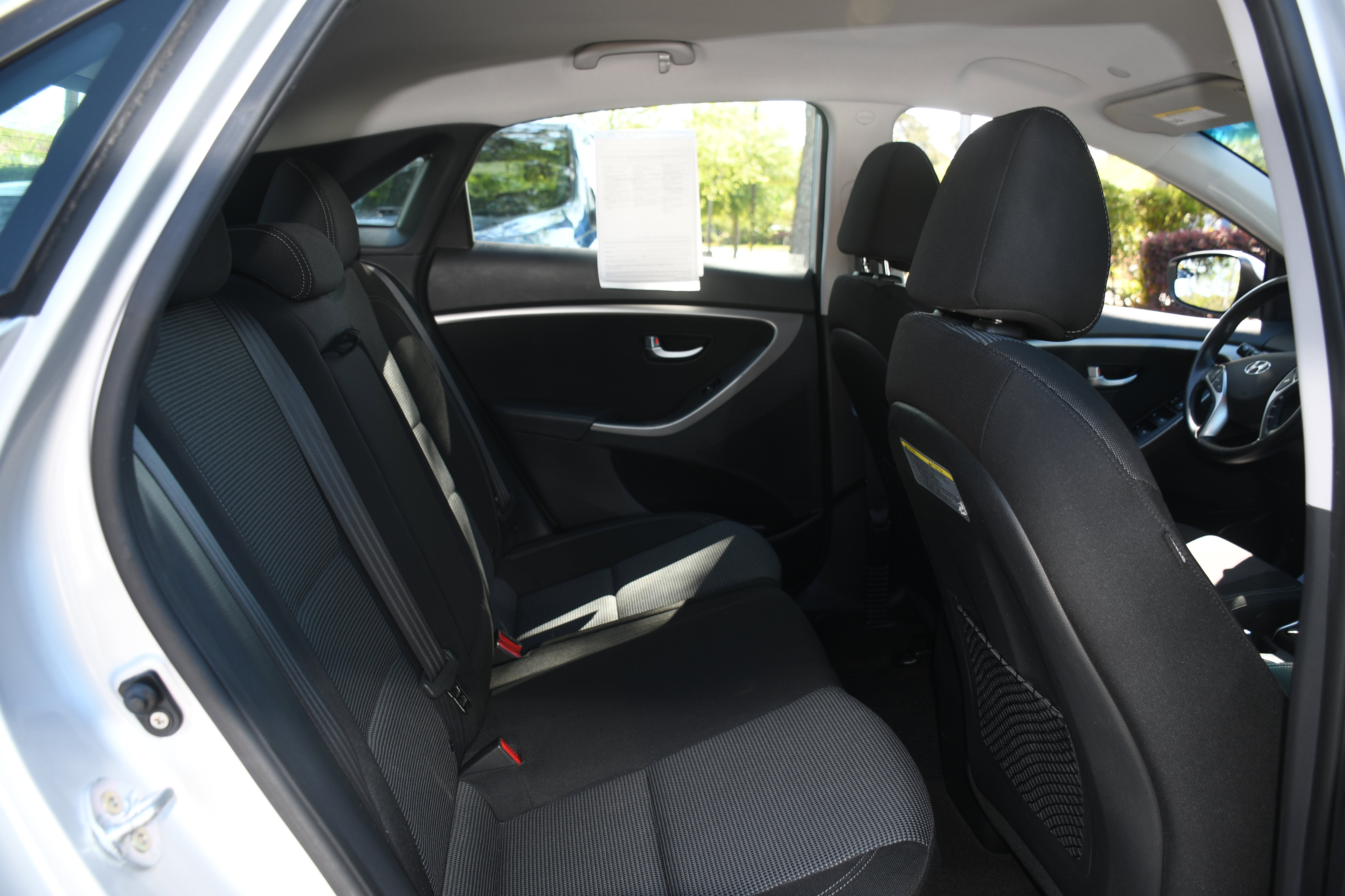 Used 2016 Hyundai Elantra GT w/ Option Group 02 FWD image 18