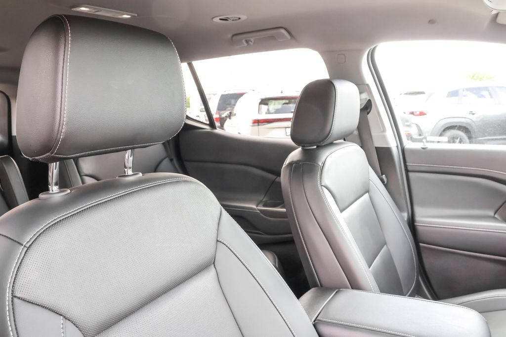 Used 2023 GMC Acadia SLT w/ Elevation Edition AWD/4WD image 40