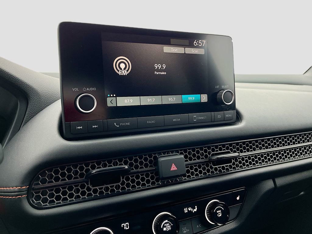 Used 2025 Honda HR-V Sport image 14