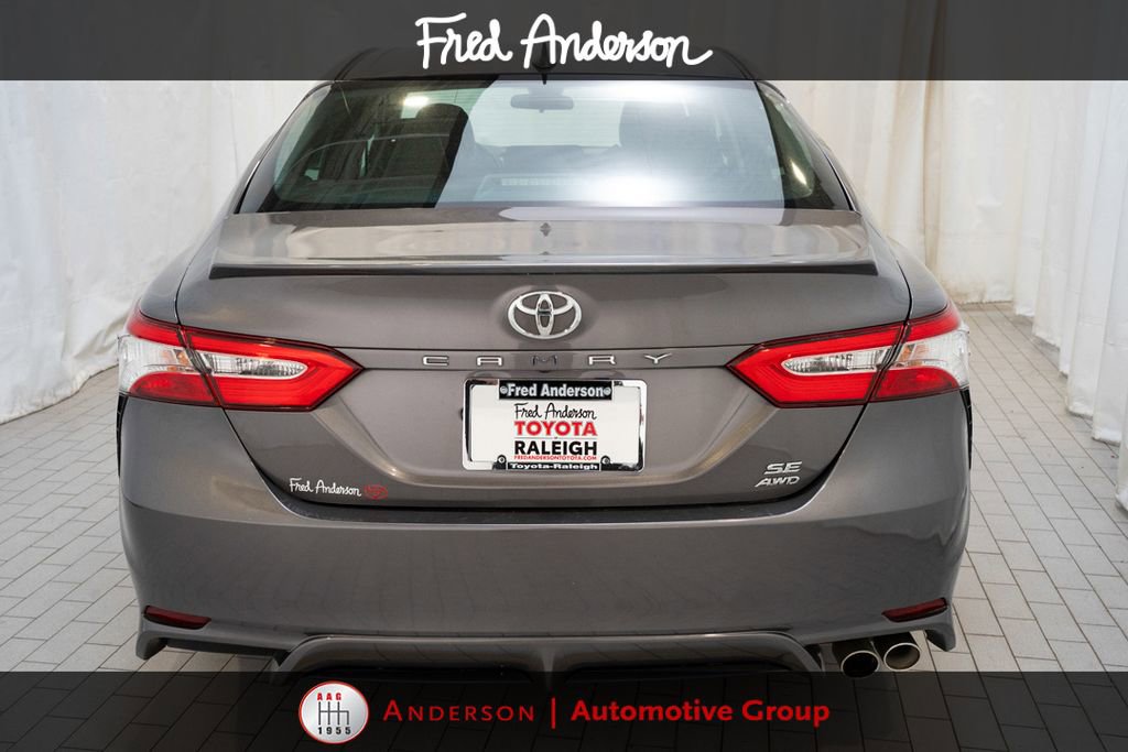 Used 2020 Toyota Camry SE AWD/4WD image 4