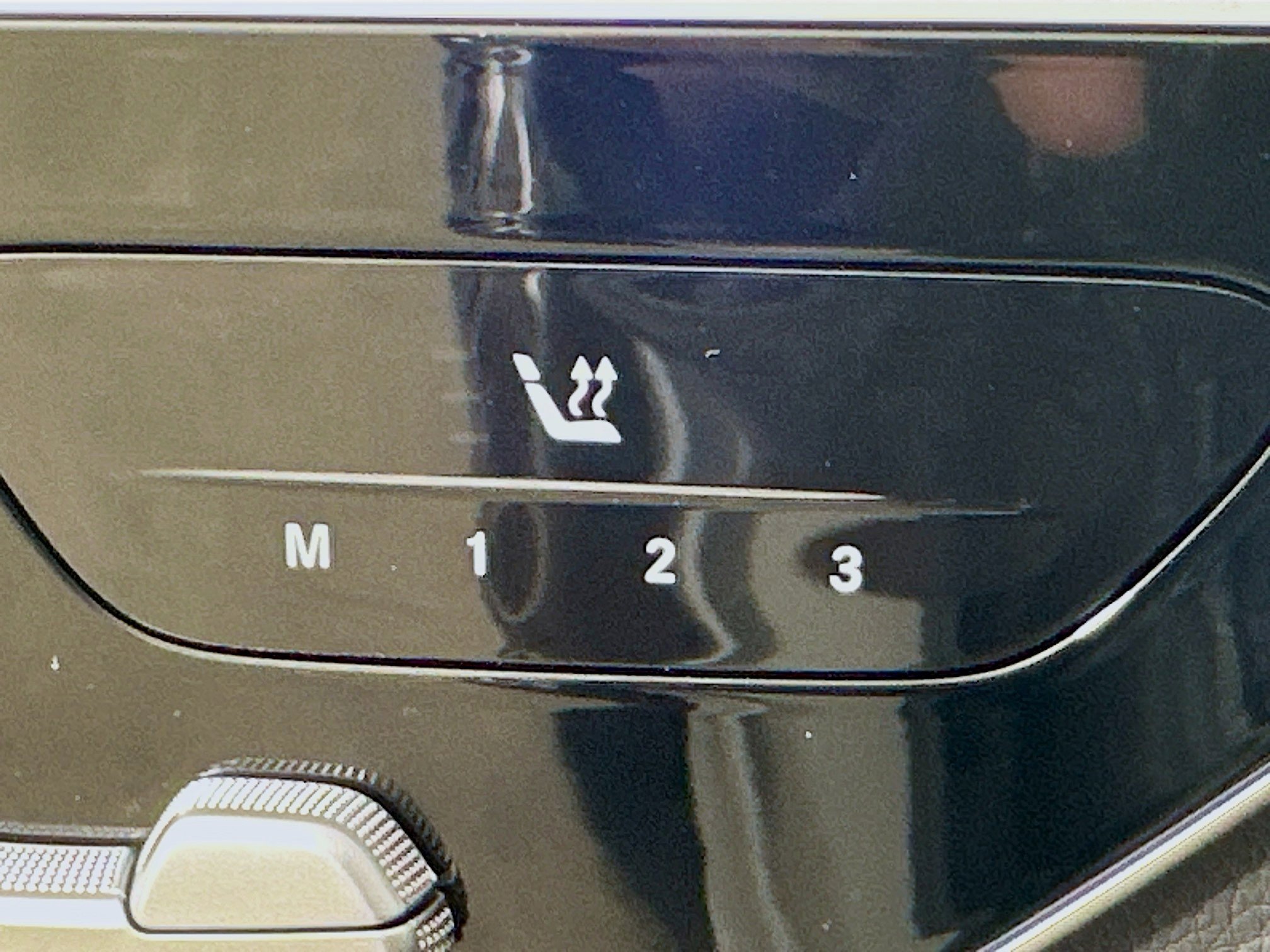 Certified 2025 Mercedes-Benz C 300 4MATIC Sedan image 25