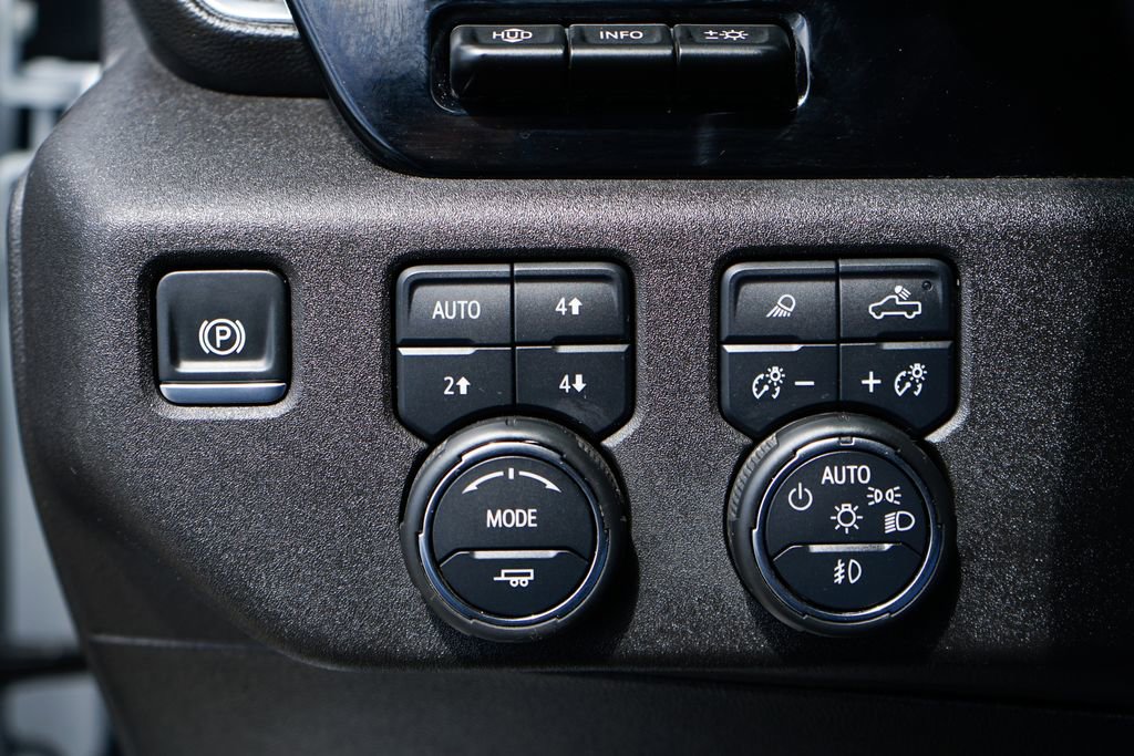 Used 2024 Chevrolet Silverado 2500 High Country w/ High Country Premium Package image 22