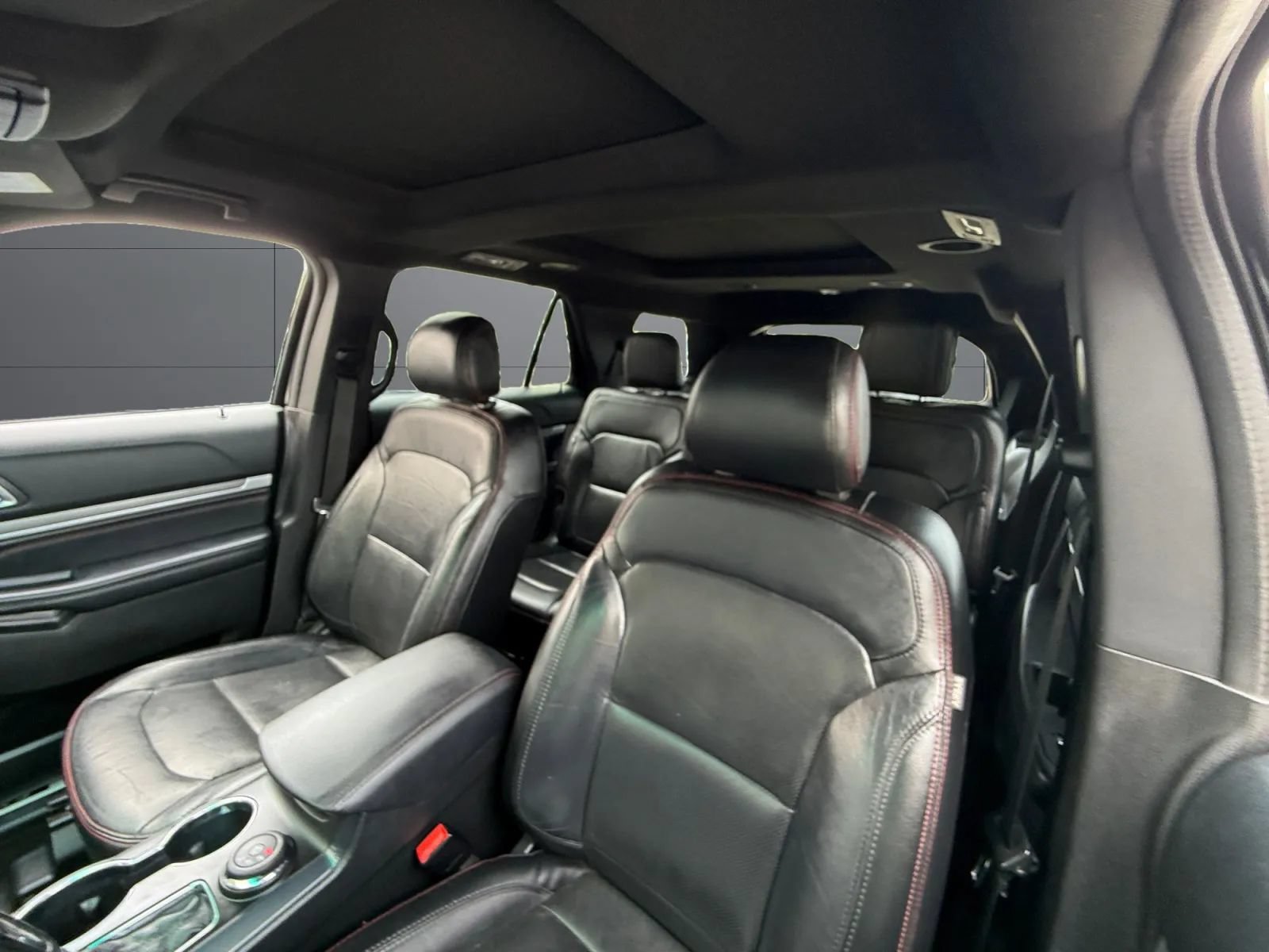 Used 2016 Ford Explorer Sport AWD/4WD image 38