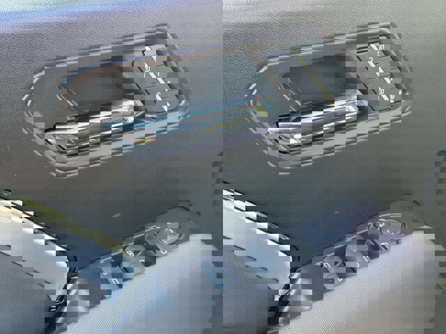 Certified 2024 Chevrolet Colorado Z71 w/ Z71 Convenience Package 2 image 18