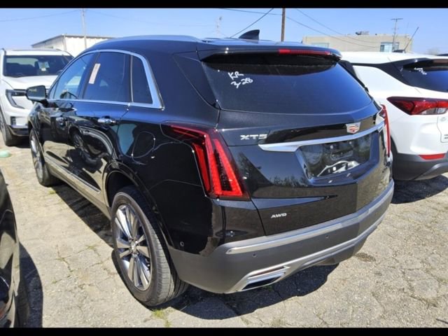 Certified 2025 Cadillac XT5 Premium Luxury w/ Technology Package AWD/4WD image 2