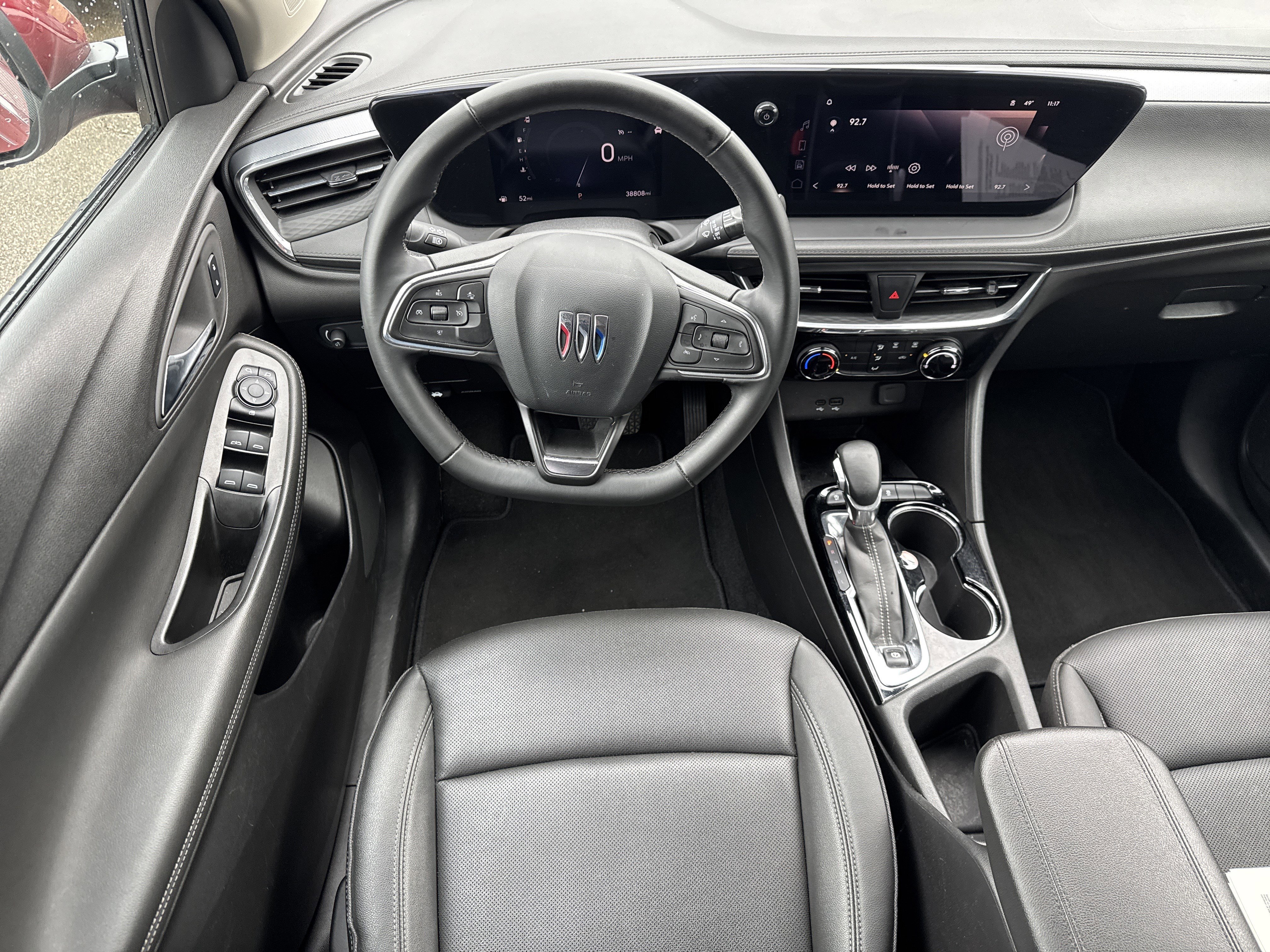 Used 2024 Buick Encore GX Sport Touring image 7