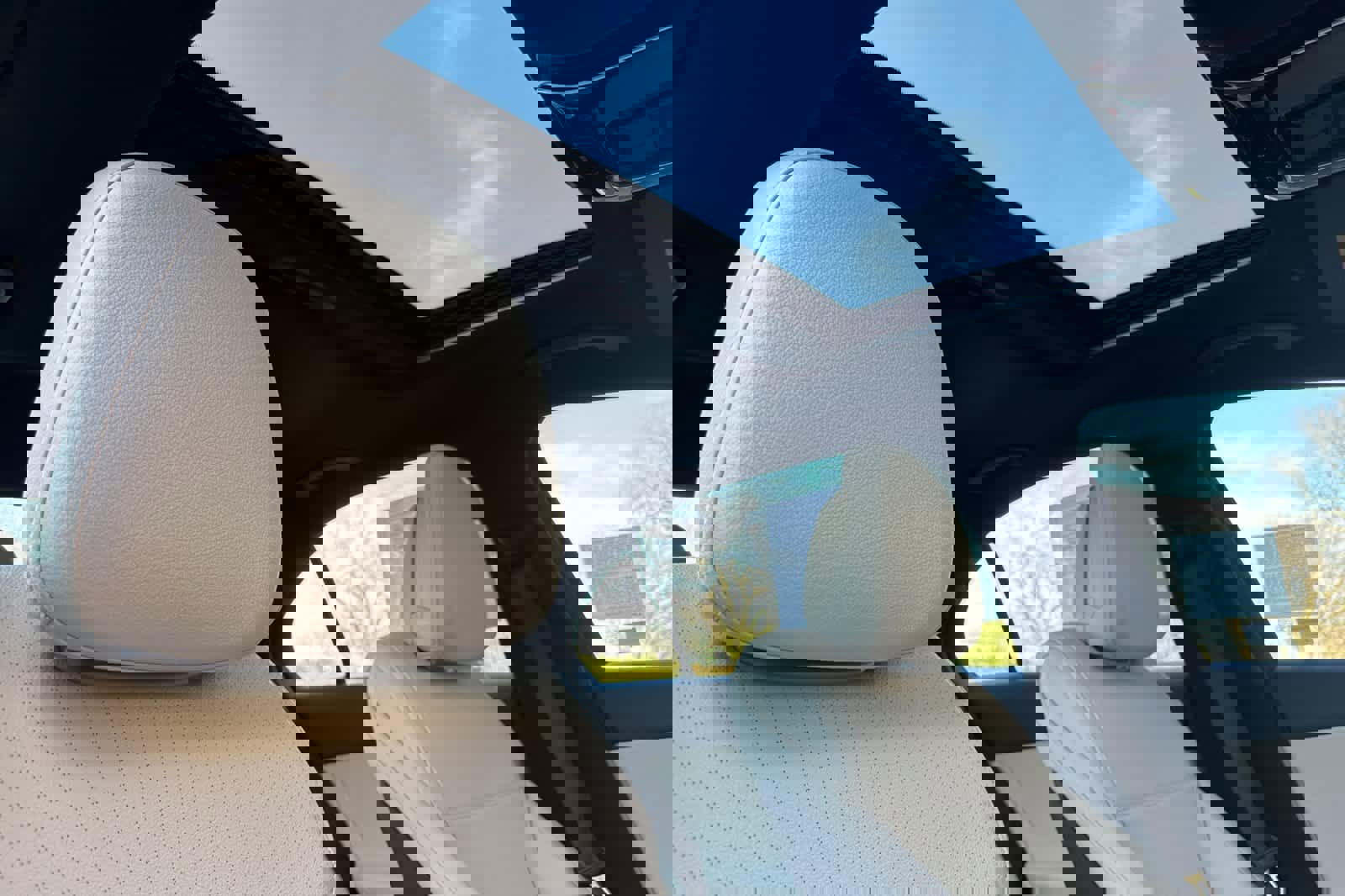 Certified 2025 Mercedes-Benz C 300 Sedan image 15