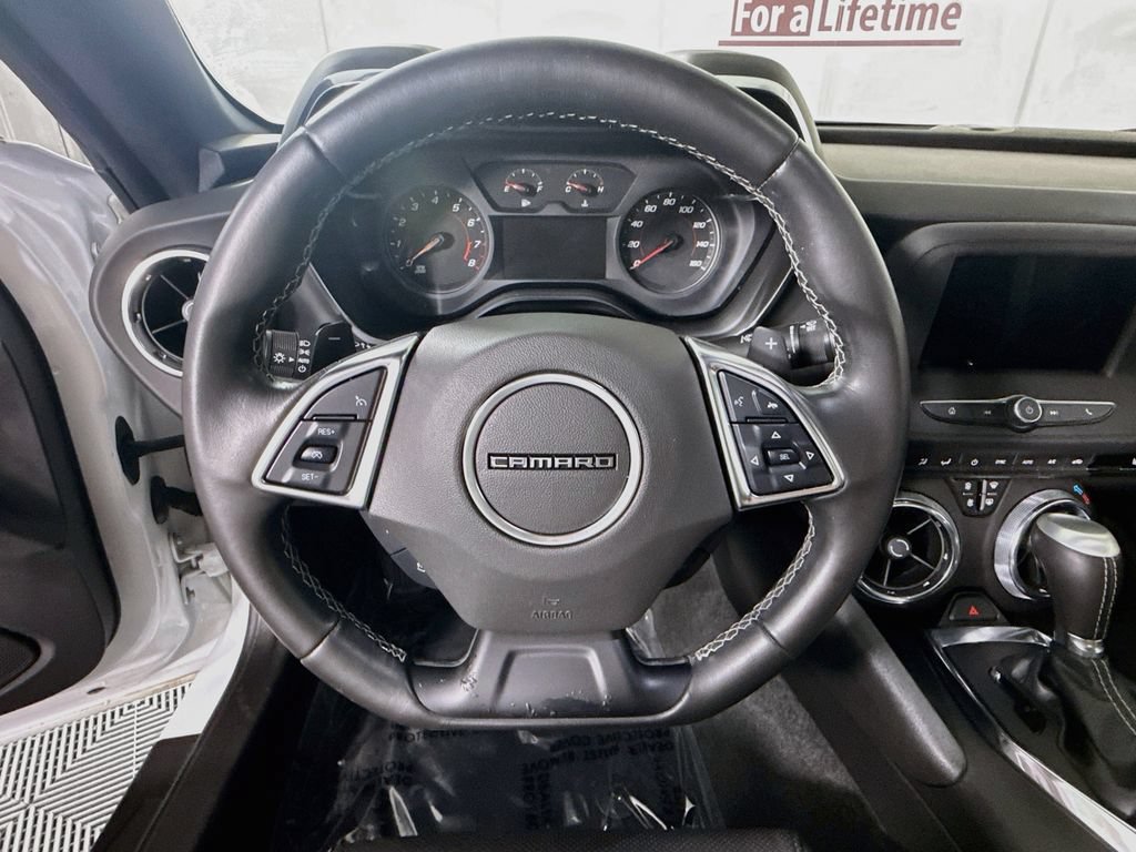 Used 2019 Chevrolet Camaro LT RWD image 18