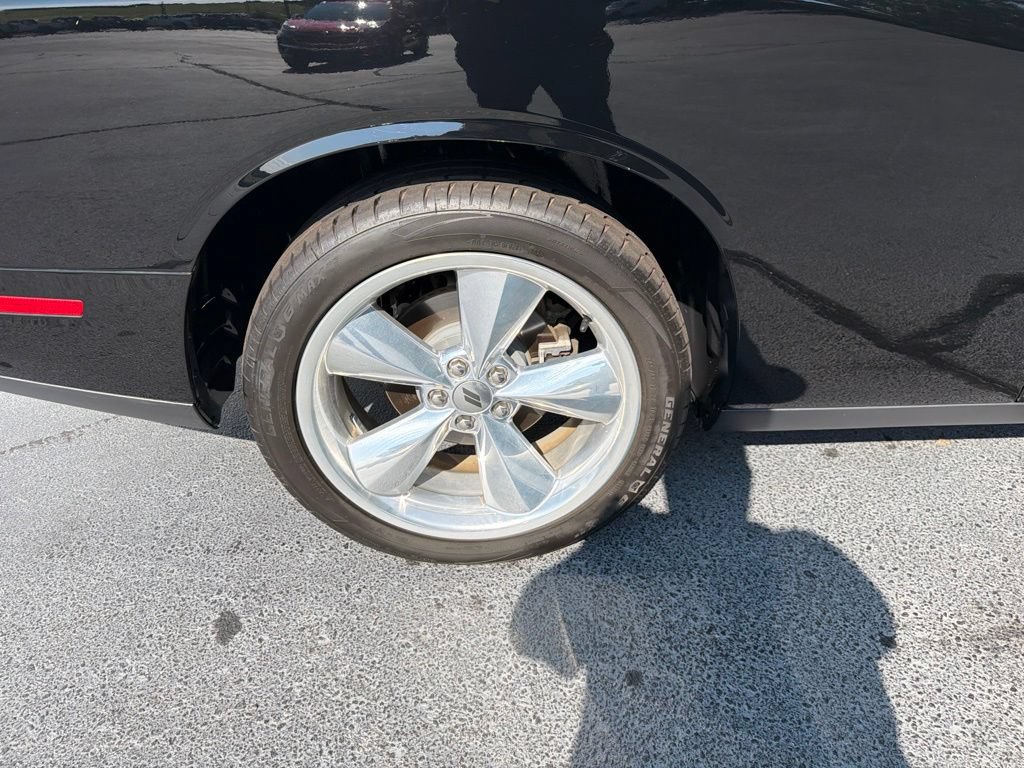 Certified 2018 Dodge Challenger R/T Plus RWD image 20