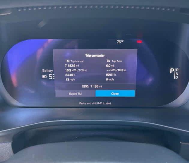 Used 2023 Volvo XC40 Recharge Ultimate w/ Protection Package Premier AWD/4WD image 6