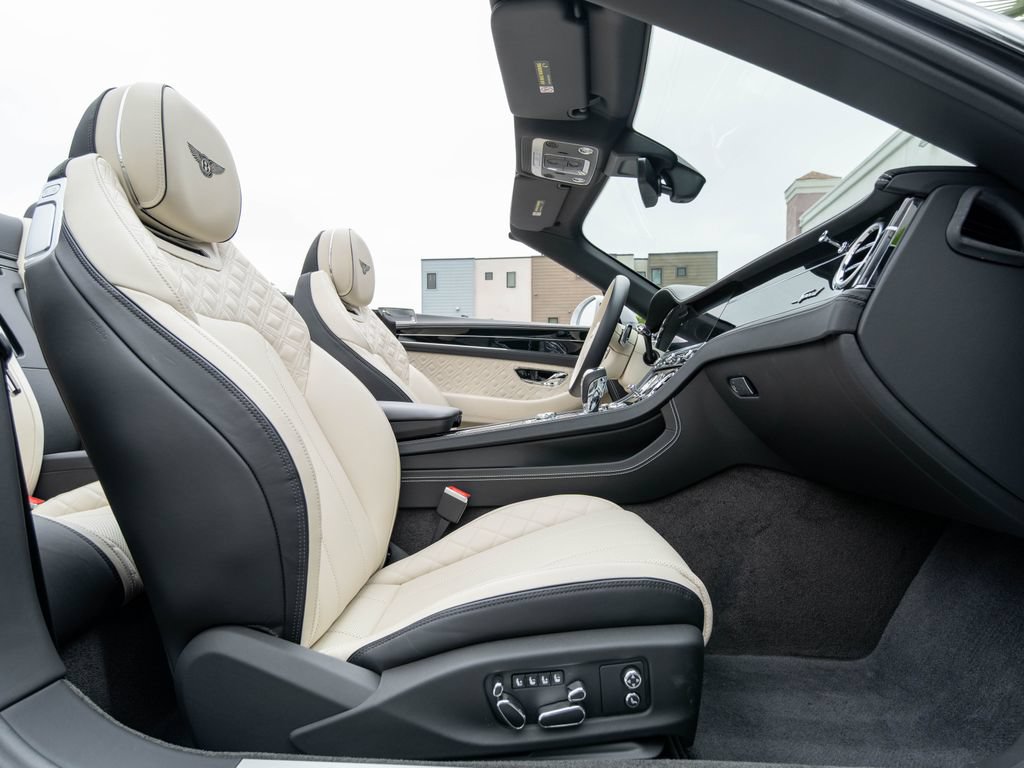 Used 2024 Bentley Continental GT Speed AWD/4WD image 18