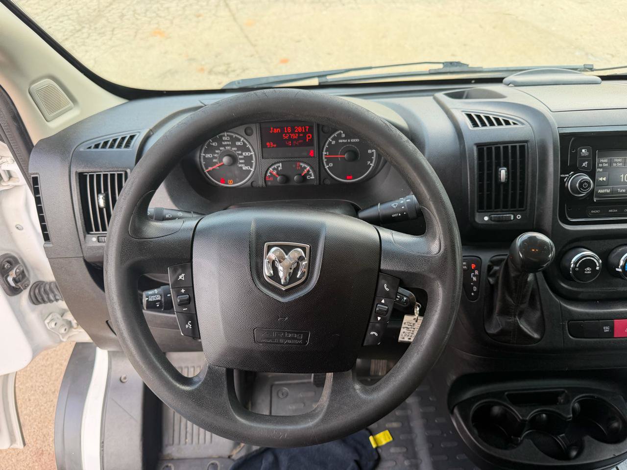 Used 2018 RAM ProMaster 2500 w/ Interior Convenience Group FWD image 15