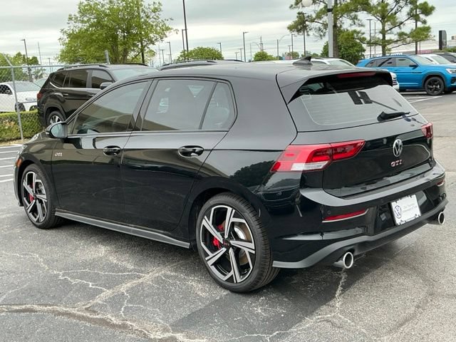 New 2026 Volkswagen GTI SE FWD image 5