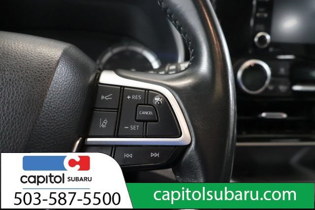 Used 2022 Toyota Highlander XLE AWD/4WD image 20