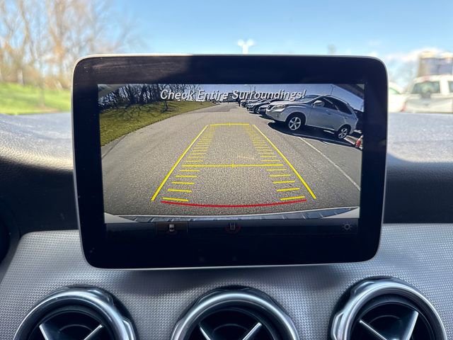 Used 2018 Mercedes-Benz GLA 250 4MATIC image 33