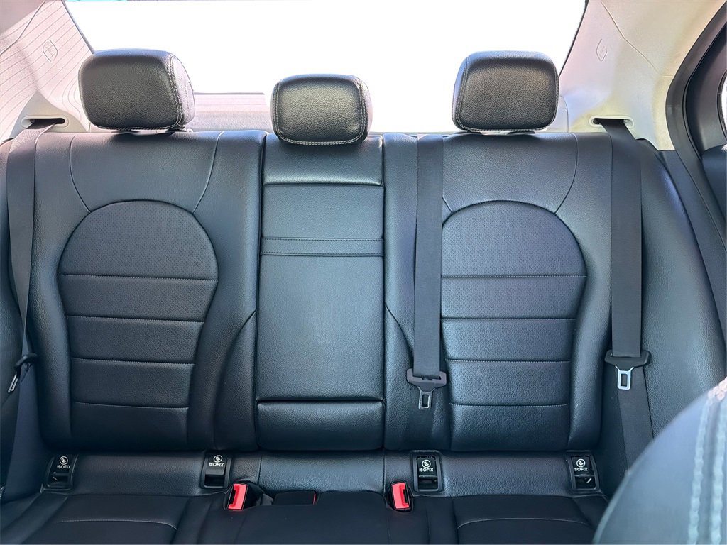 Used 2015 Mercedes-Benz C 300 4MATIC Sedan w/ Multimedia Package image 16