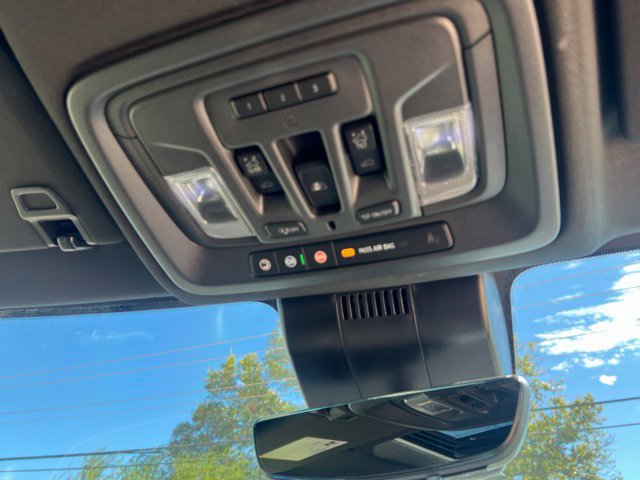 Used 2025 GMC Sierra 2500 AT4 w/ AT4 Premium Plus Package AWD/4WD image 47