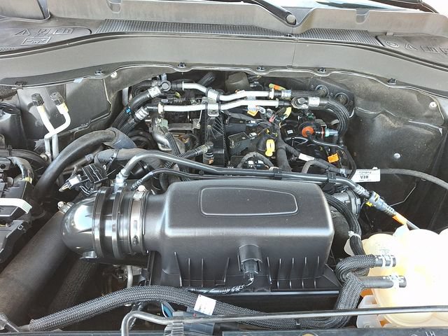 Certified 2022 Ford Explorer XLT w/ Equipment Group 202A AWD/4WD image 28