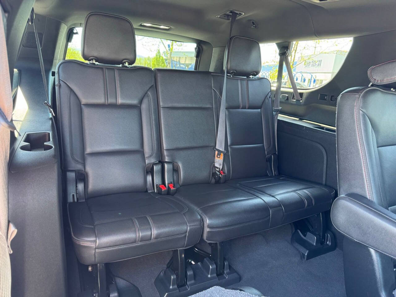 Used 2021 Chevrolet Suburban RST w/ Luxury Package AWD/4WD image 35