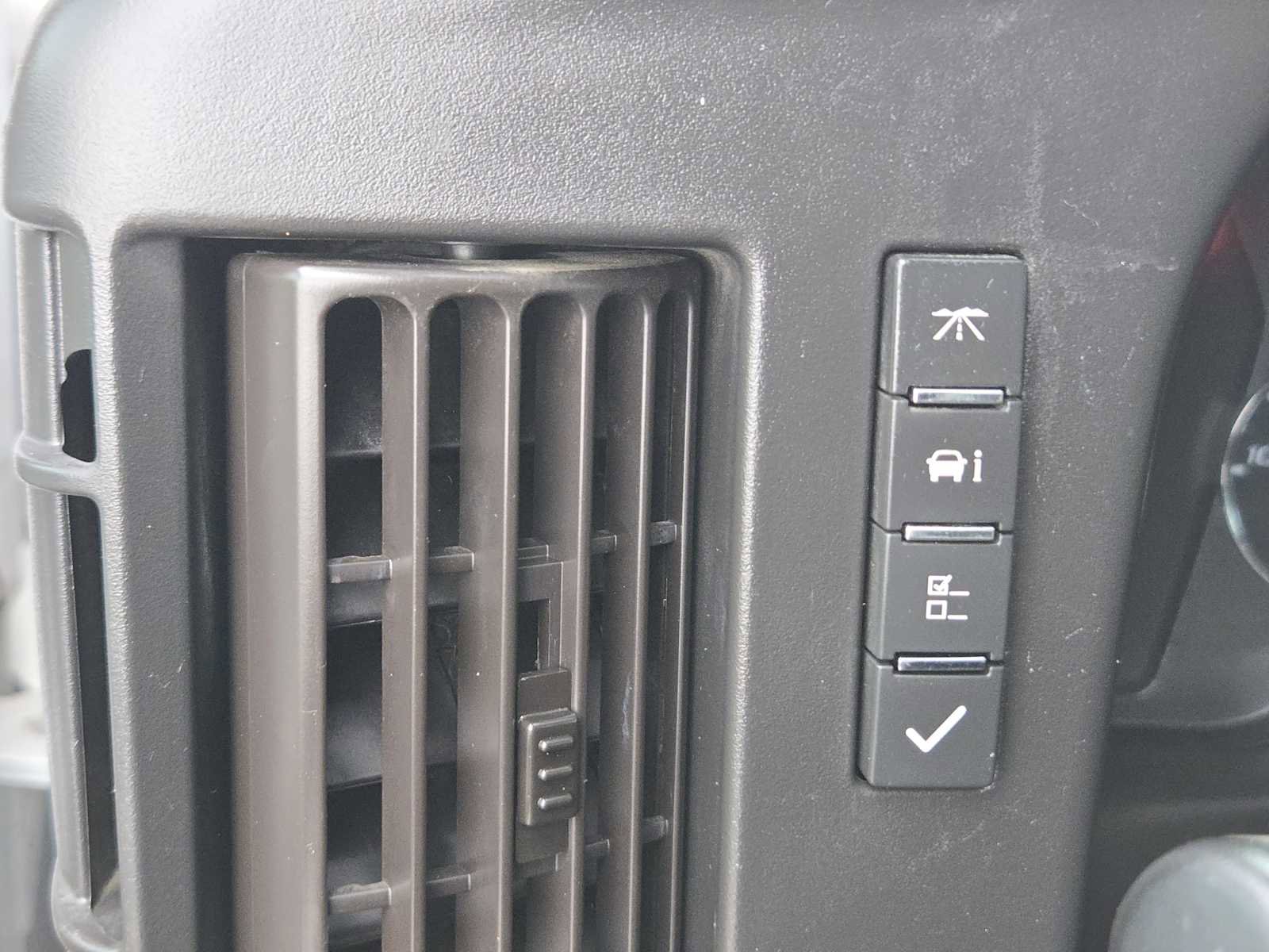 Used 2020 GMC Savana 2500 w/ Driver Convenience Package image 20