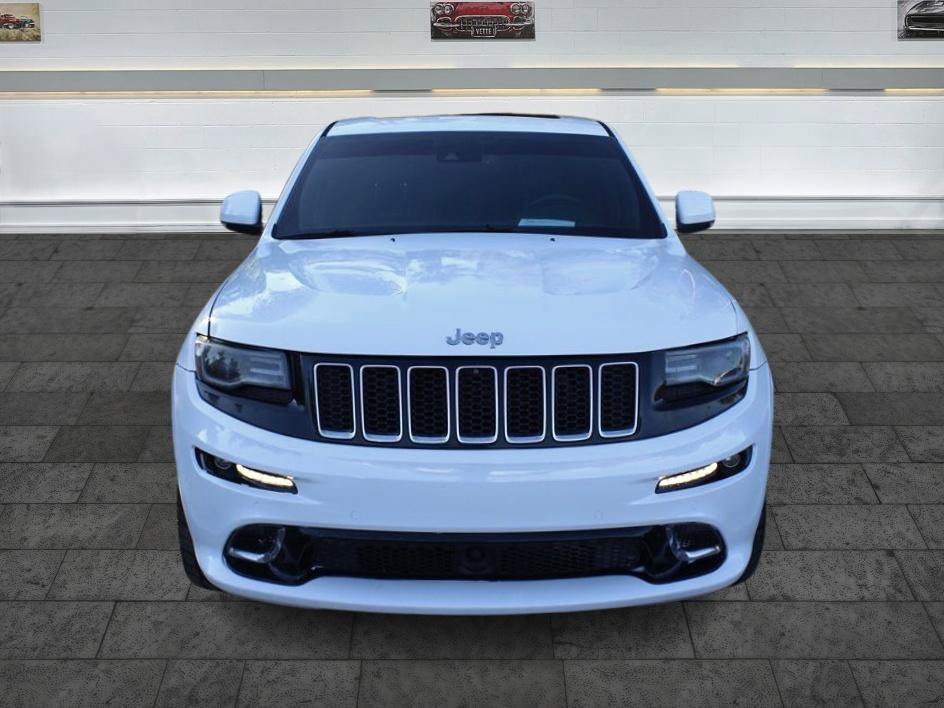 Used 2016 Jeep Grand Cherokee SRT w/ Trailer Tow Group IV AWD/4WD image 2