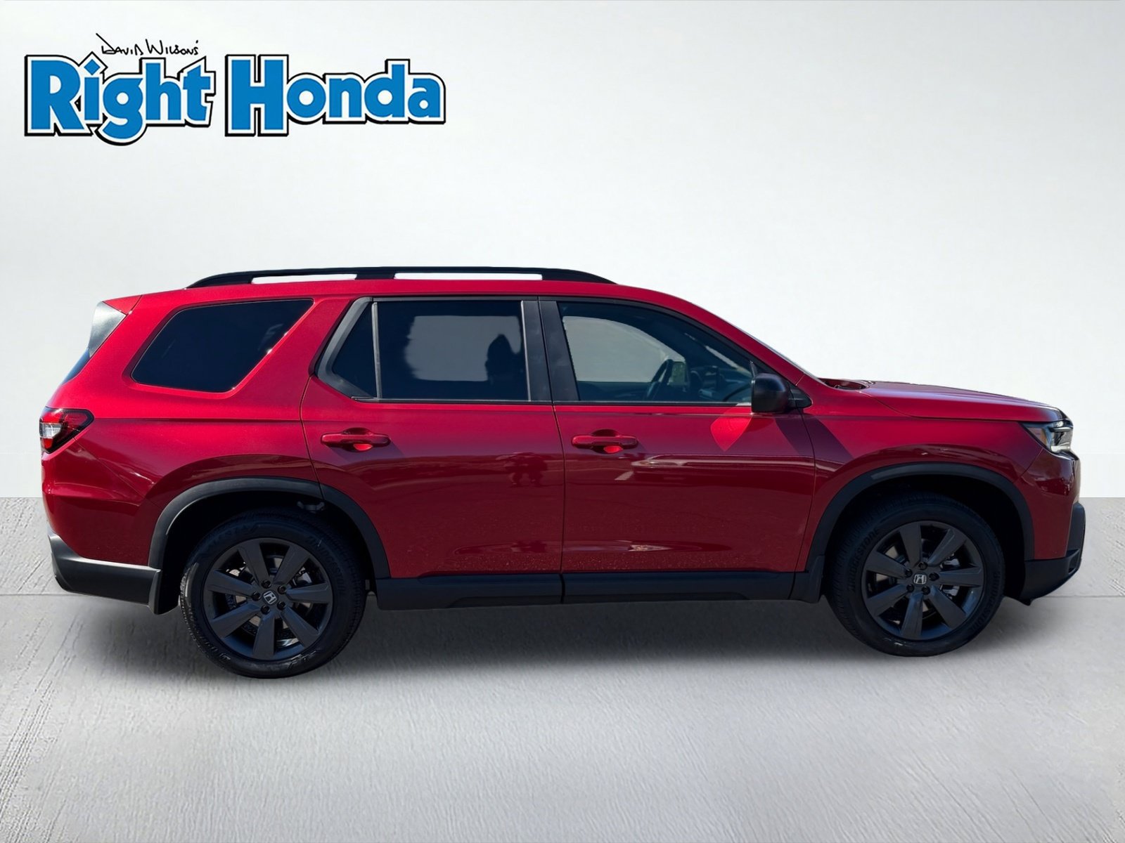 New 2026 Honda Pilot Sport image 7