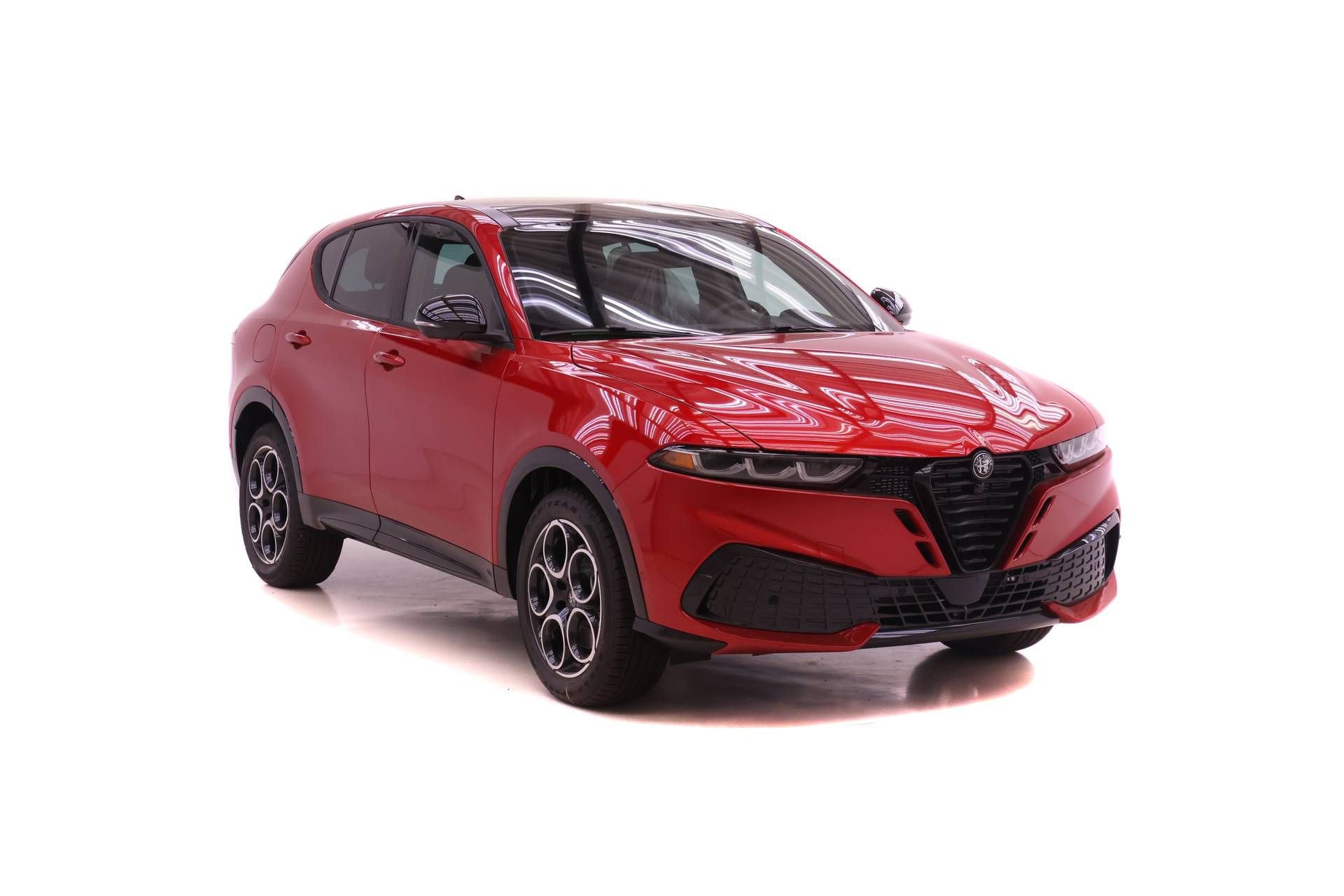 New 2026 Alfa Romeo Tonale AWD/4WD image 2