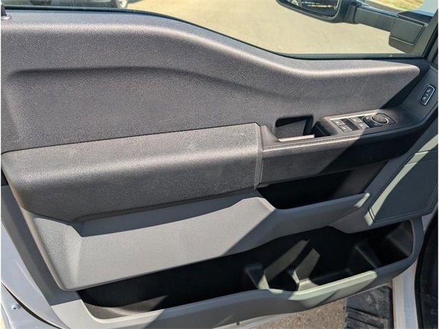 New 2025 Ford F350 XL w/ XL Chrome Package image 18