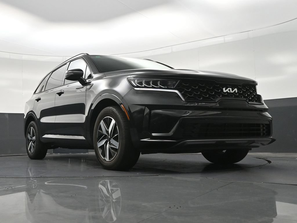 Used 2023 Kia Sorento S FWD image 29