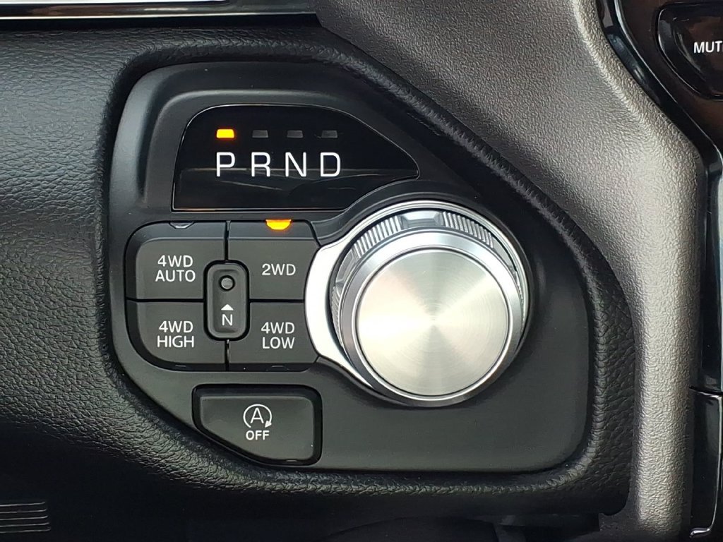 Used 2026 RAM 1500 Laramie w/ Night Edition AWD/4WD image 7