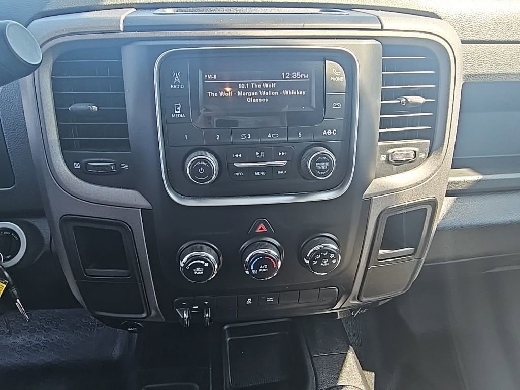 Used 2017 RAM 2500 Tradesman w/ Chrome Appearance Group image 17