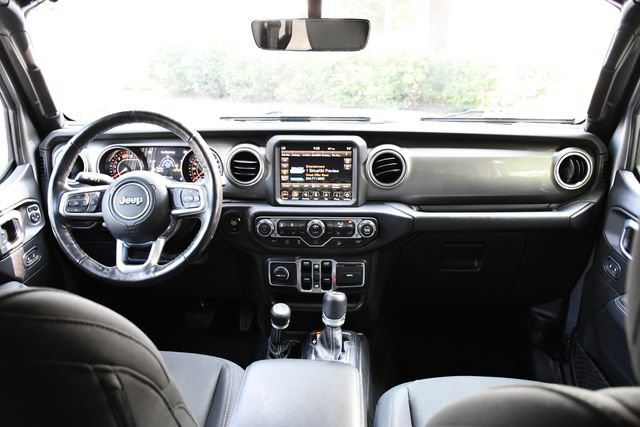 Used 2019 Jeep Wrangler Unlimited Sahara AWD/4WD image 24