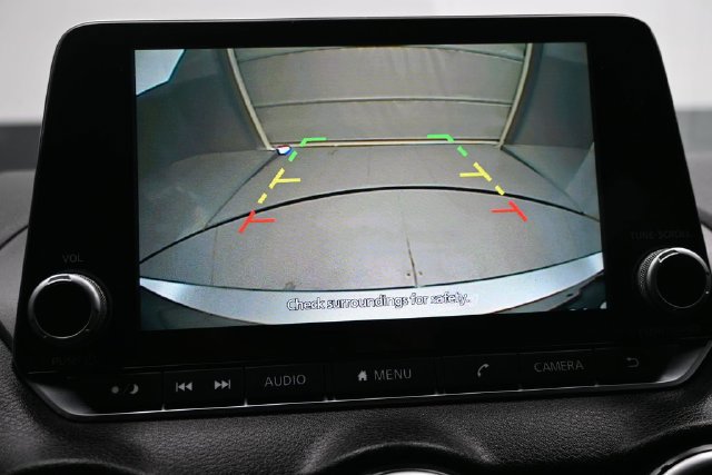 Used 2021 Nissan Sentra SR w/ Electronics Package FWD image 18