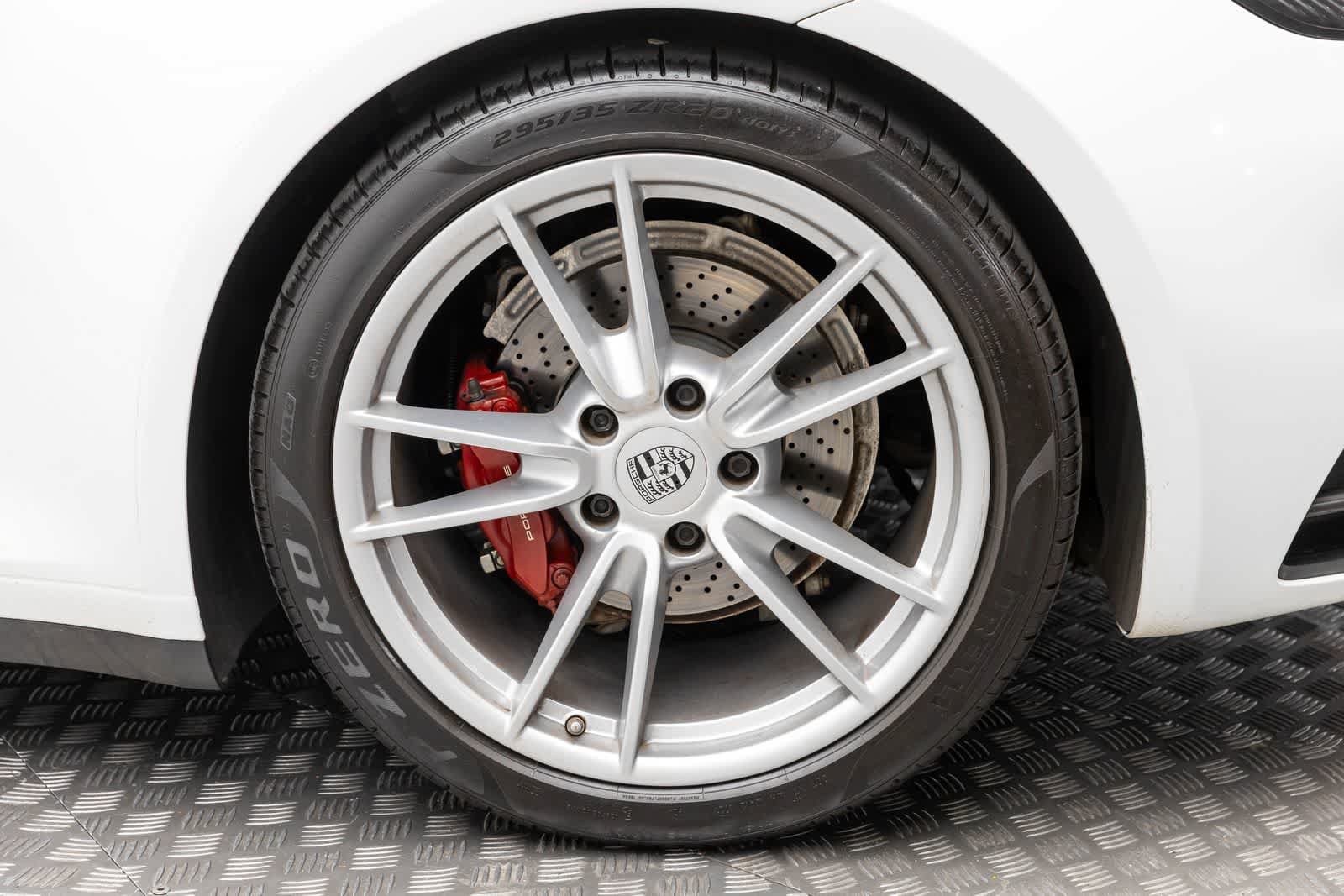 Used 2020 Porsche 911 Carrera RWD image 49