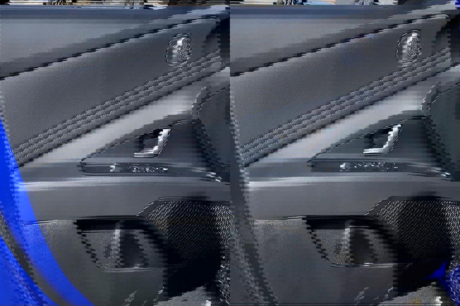 Used 2026 Hyundai Elantra Limited image 22