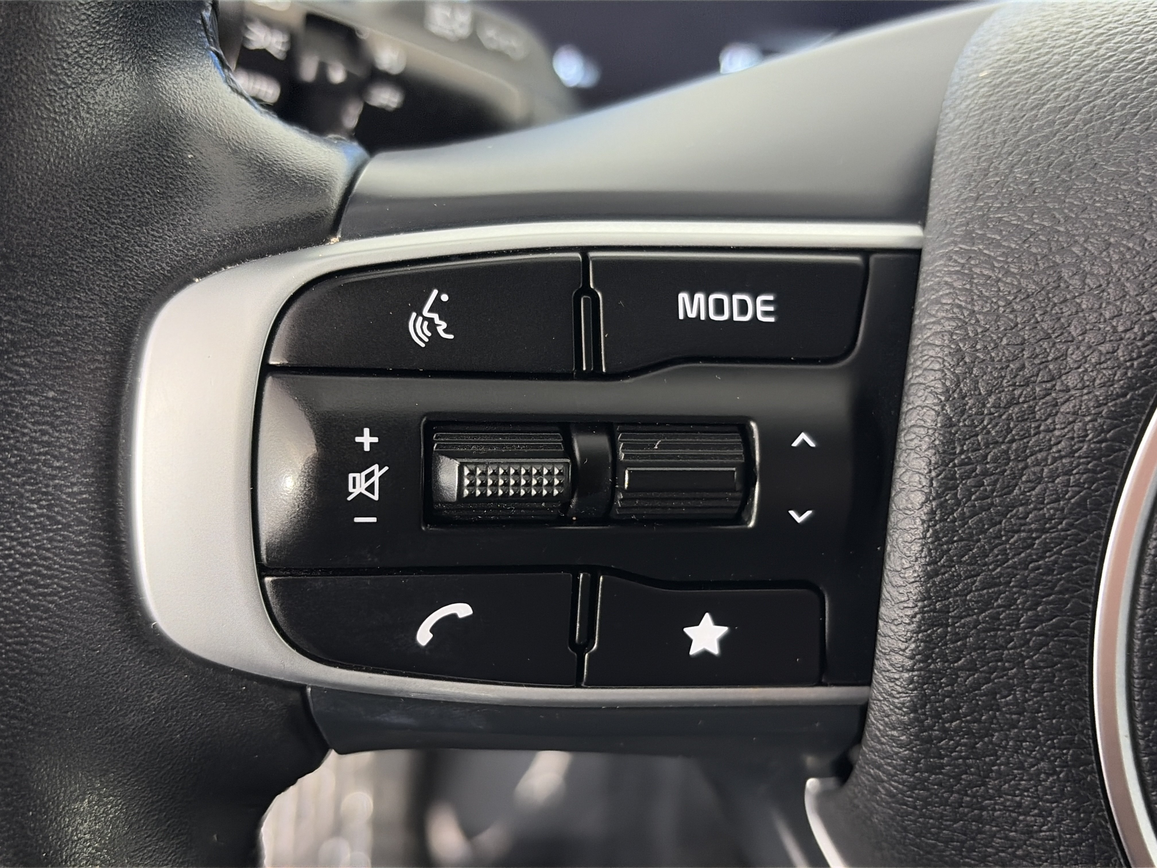 Certified 2023 Kia Sportage X-Pro Prestige AWD/4WD image 35