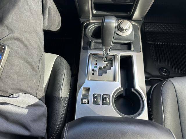 Certified 2019 Toyota 4Runner SR5 Premium AWD/4WD image 18