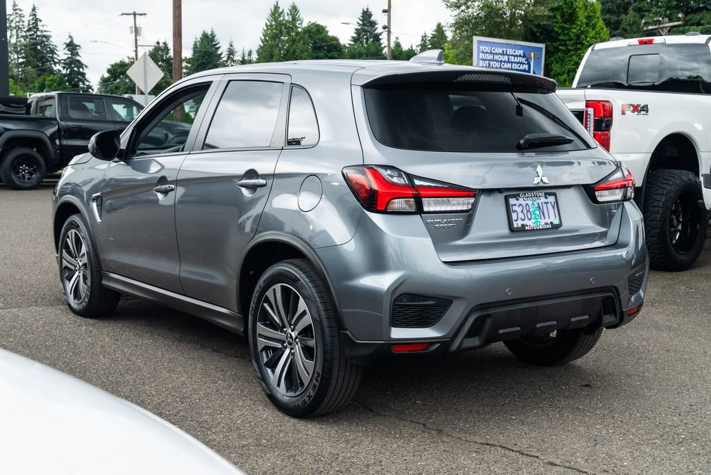 Used 2022 Mitsubishi Outlander Sport SE FWD image 4