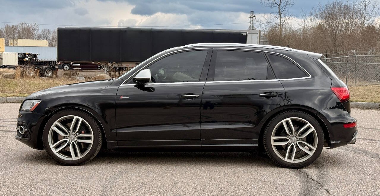 Used 2015 Audi SQ5 Premium Plus w/ Technology Package AWD/4WD image 2