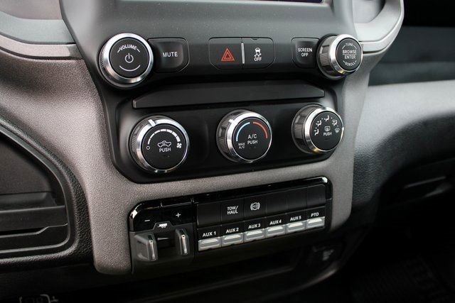 New 2024 RAM 5500 Tradesman image 20