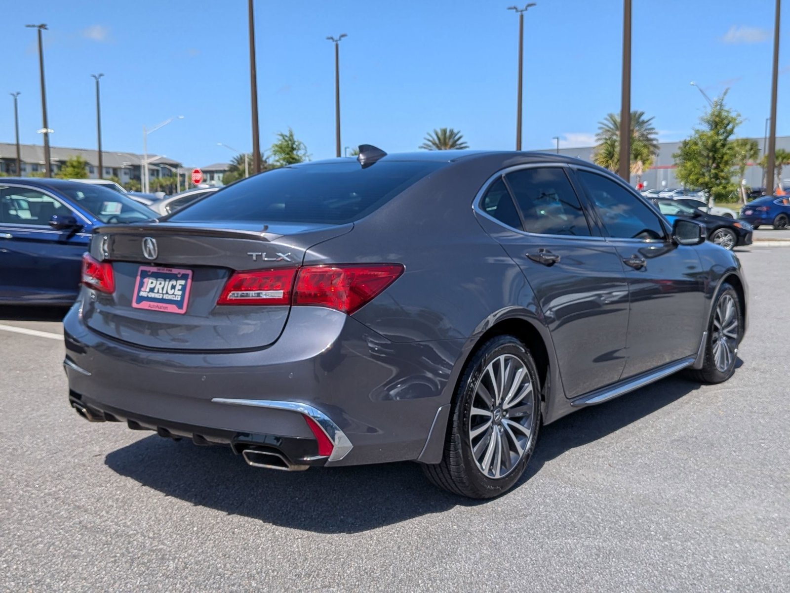 Used 2018 Acura TLX V6 w/ Advance Package FWD image 9