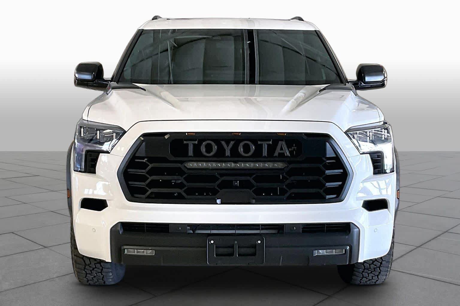 Used 2026 Toyota Sequoia TRD Pro AWD/4WD image 4