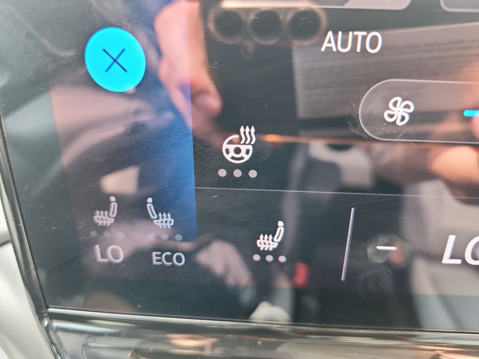 Used 2021 Volkswagen ID.4 Pro S w/ ID.4 Protection Package RWD image 22