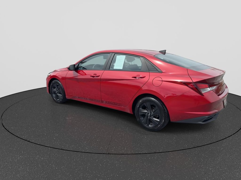 Certified 2023 Hyundai Elantra SEL FWD image 6