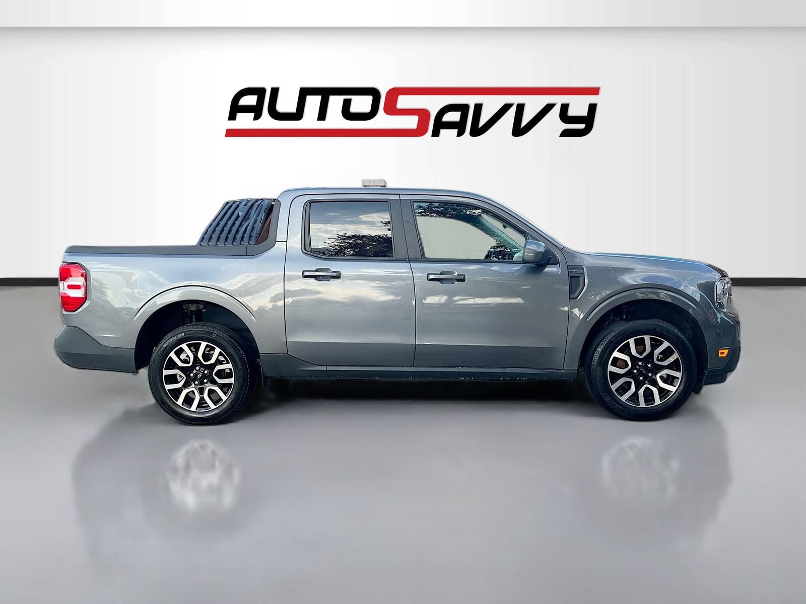 Used 2022 Ford Maverick Lariat w/ Lariat Luxury Package FWD image 8